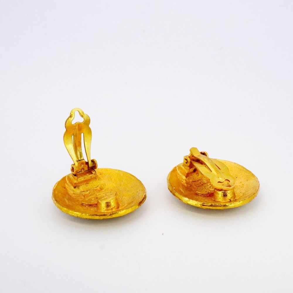 CHANEL Gold Earrings - Picture 4 of 7